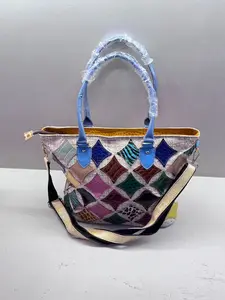 Cowhide tote bag for women, large capacity, high-end, fashionable, commuting, shoulder bag, leather versatile
