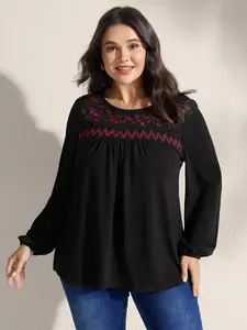 【 Statement Sleeve】 Bloomchic Floral Embroidery Neckline Shirred Knit Top Fit Garment Fabric Knitwear Womenswear