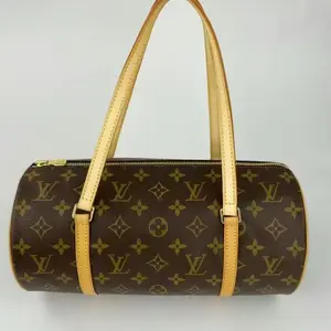 Pre-owned Louis Vuitton Leather Shoulder Bags Vintage Monogram Canvas Papillon 26 Satchel Yellow Leather