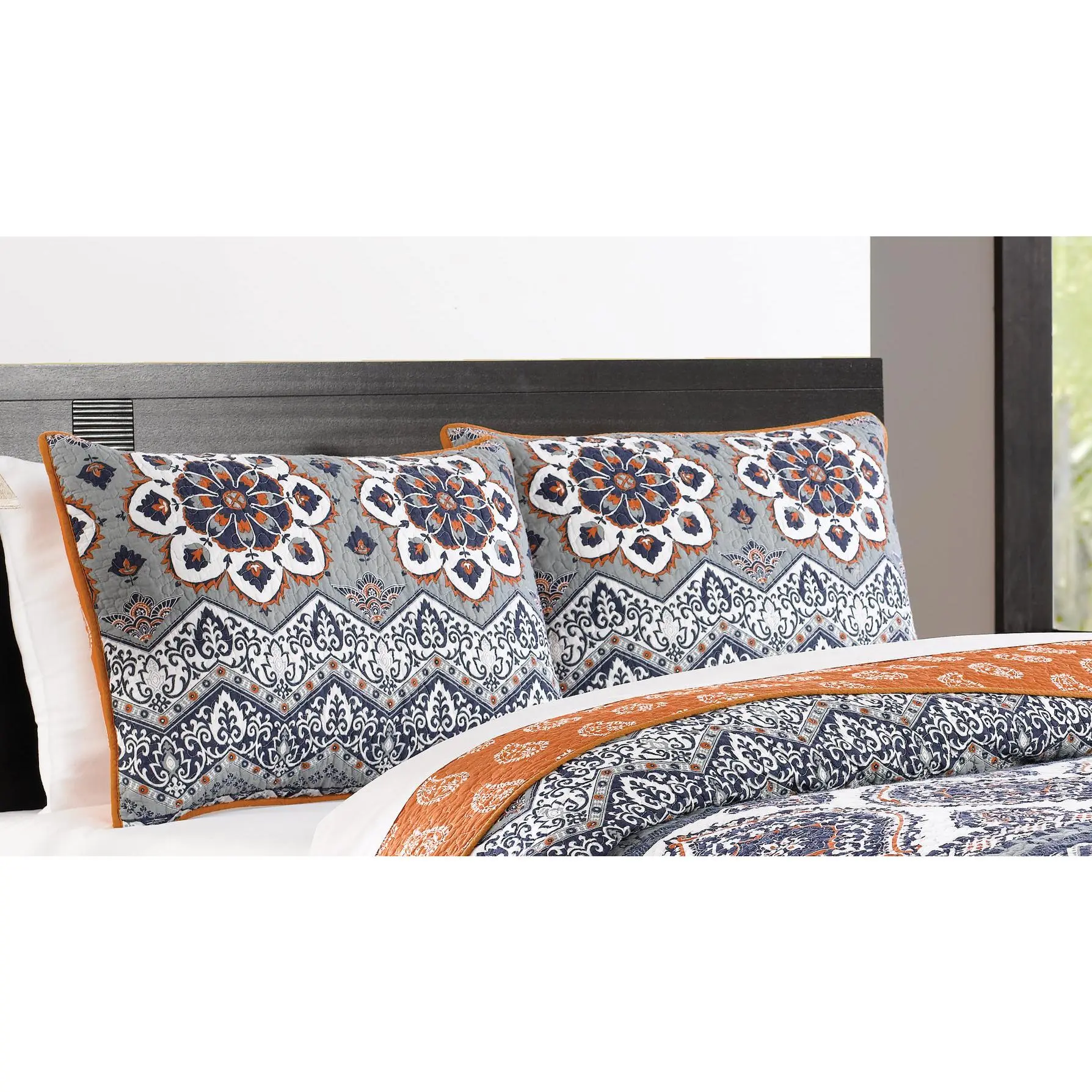 Greenland Home Medina Saffron Standard Sham, 20x26 Inches
