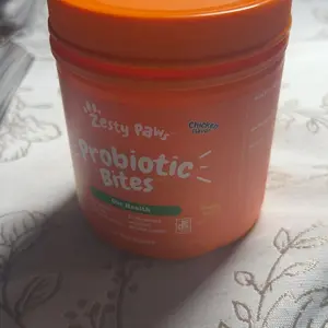 Product Review of Zesty Paws Probiotic Bites for Dogs - Canine Nutritional Supplement with Six Probiotics for Gut Health & Immune Function from N**e