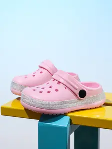 Hole Shoes, Toddler & Youth Sizes, Cute Cartoon Design, Perfect for Outdoor Sports, Comfortable and Durable