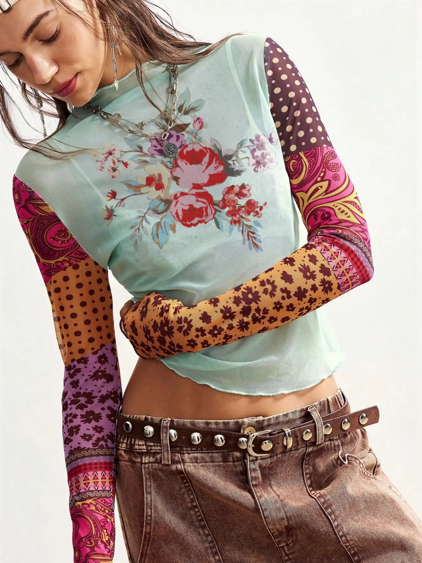 Women's Bohemian Boho Style Vibe Top, All over Floral Print Flowers Long Sleeve T-Shirt, Comfortable Fitted Design, Ideal for Daily Commute, Streetwear, Travel, Campus Wear