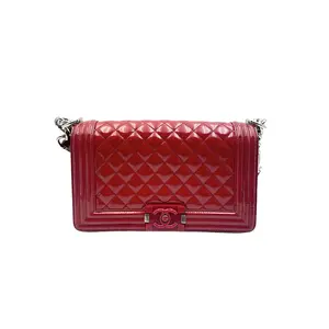 Pre-owned CHANEL france Crossbody Bags H1 Le Boy Medium Red Patent Leather Crossbody Bag H03122