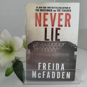 Never Lie Original Edition Book, Freida Mcfadden Author, Engaging Storytelling, Must-Read Literature, Perfect Gift Choice