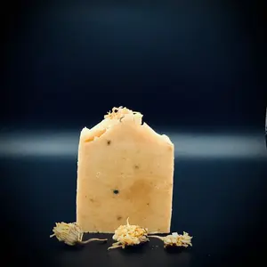 Honey Calendula & Lemongrass Goat's Milk Bar Soap