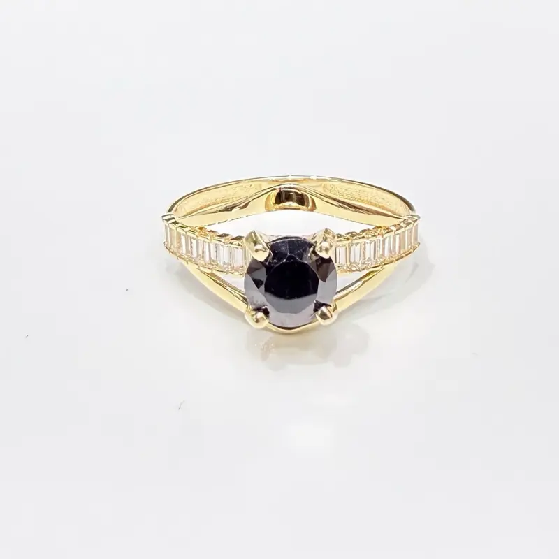 1586- NEW 14K Gold Fashion Black Stone Ring W.G