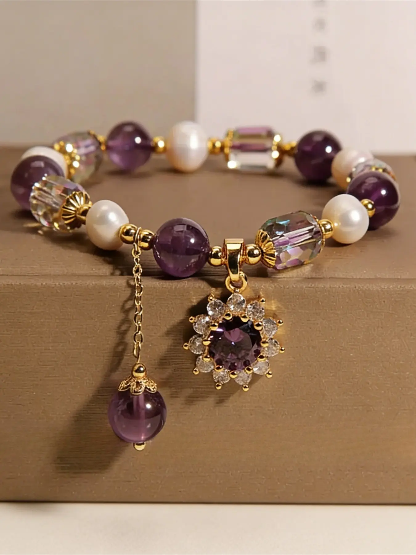 Artificial Crystal Handmade Beaded Bracelet for Women, Sunflower Design Casual Elegant Bracelet Style Versatile Energy Bracelet, Crystal Bracelets