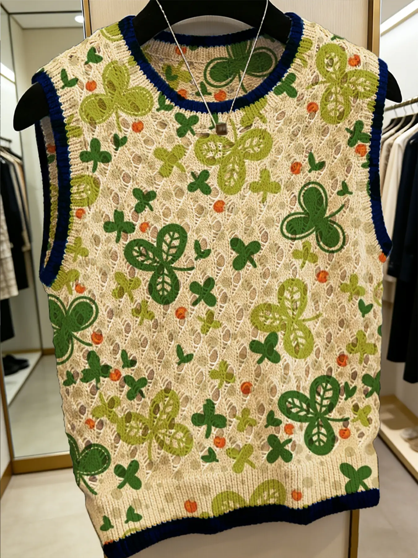 Saint Patrick's Day Women's Lucky Clover Plant Print Round Neck Sweater Vest, Casual Sleeveless Knitted Top for Spring Summer Fall