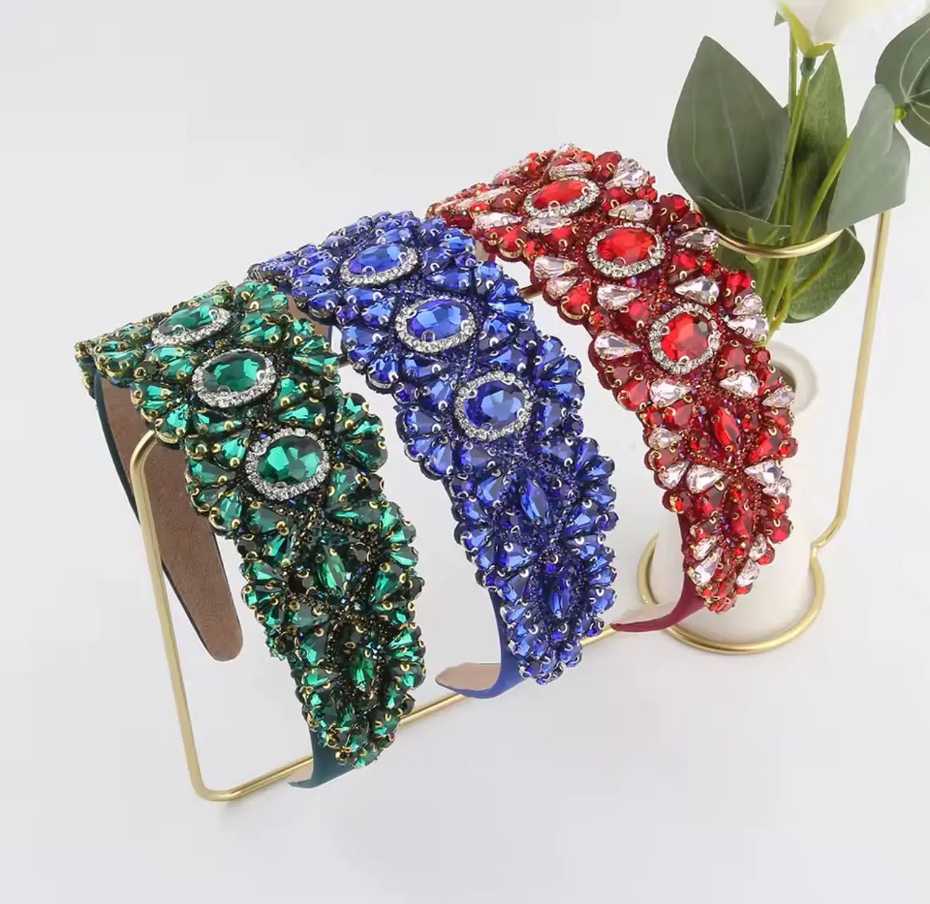 Luxurious and Beautiful Party Headband with Colored Stones, Hair Accessories, Fabric Headband with Baroque Style Crystals