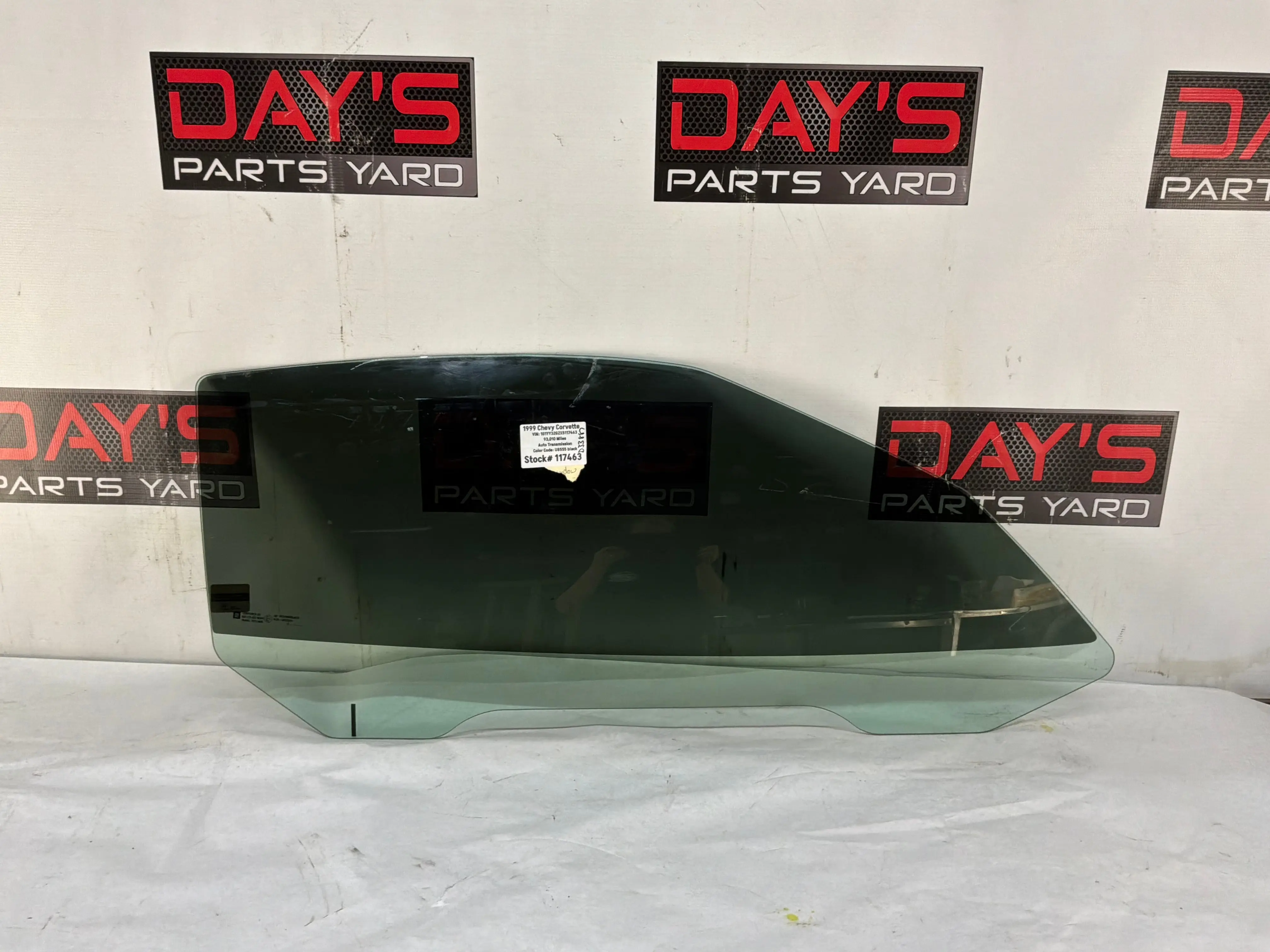 2009 Chevy C6 Corvette RH Passenger Front Door Window Glass OEM