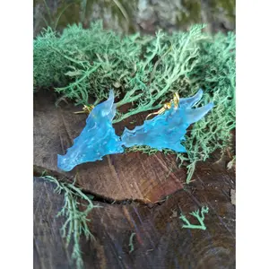 Ice Dragon Earrings Dragon Head Earrings Dragon Earrings Fantasy Gifts Nerd Gifts TTRPG Jewelry for Her Fae Dragon Resin Dragon Crystal