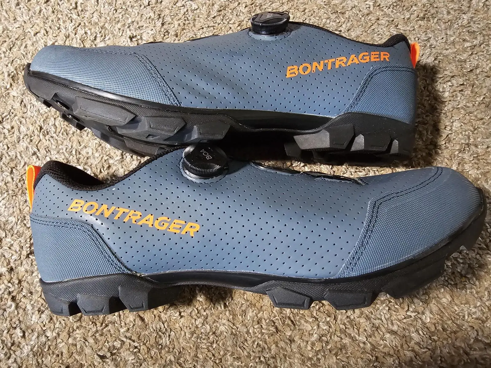 Bontrager Evoke Mountain Bike Shoe US13EU46 Blue/Orange TREK 