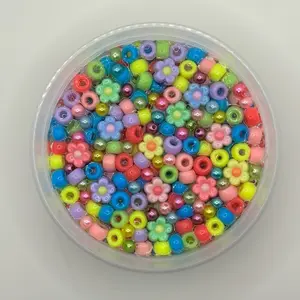 Flower Power Picky Pad Remeltable Fidget Toy 4x4 Inch Skin Picking Tool for Stress Relief ADHD Anxiety Relief Sensory Toy for Kids Teens Adults