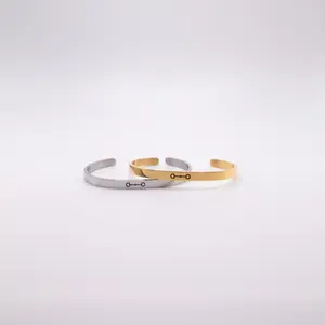 Snaffle Bangle