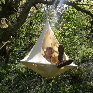 Portable Butterfly-Shaped Swing Hammock - Cozy Outdoor Hanging Rope Chair with Wooden Frame & Metal Hardware, Ideal for Camping & Garden Leisure