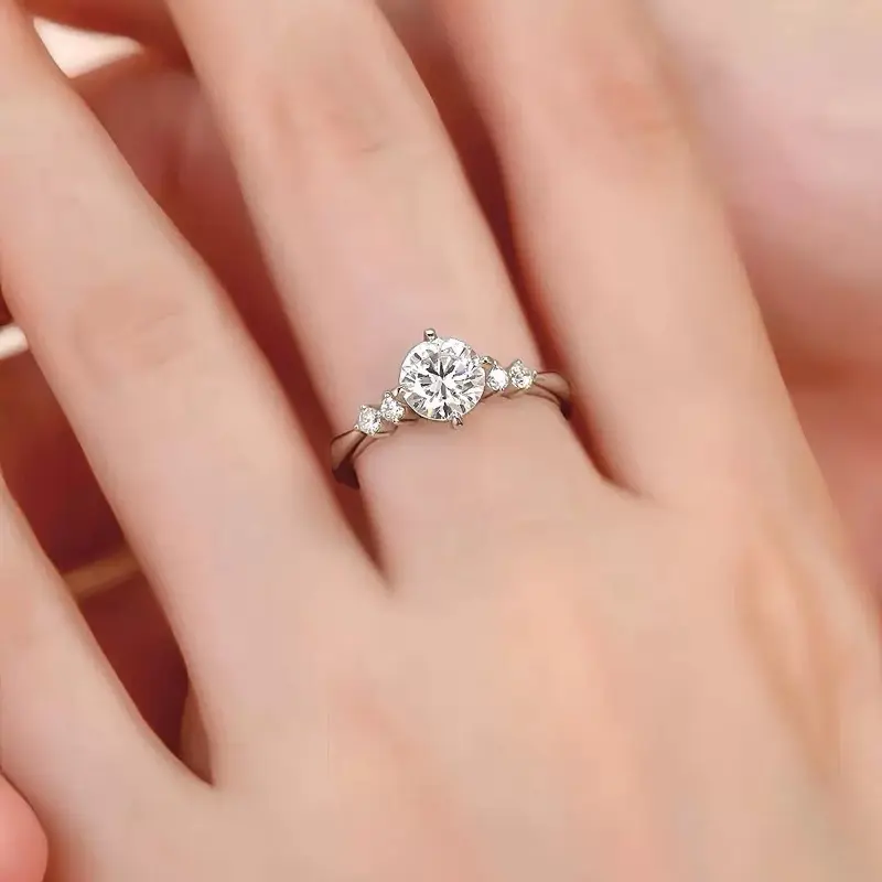 Moissanite Diamond Ring - The Starry Sky
