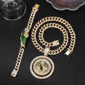 3Pcs Shiny Religious Turning St. Jude Statue Pendant Necklace and Bracelet Set Hip Hop Charm Necklace Necklace Jewelry Gift for Men and Women, Hip Hop Punk Street Style Jewelry