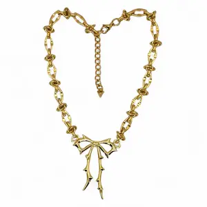 Carrie Bow Necklace Carrie Bow Necklace