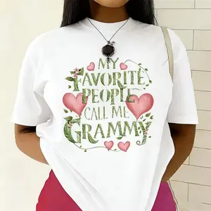 My Favorite People Call Me Grammy T-Shirt, Floral Heart Graphic Tee, Gift for Grandmothers