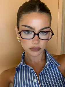 Women'S Tortoiseshell Square Plastic Glasses with A Vintage Elegant Style, High-End Classic Casual Design, Leopard Pattern Eyeglasses