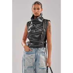 ZIP ME UP TURTLENECK TOP IN BLACK