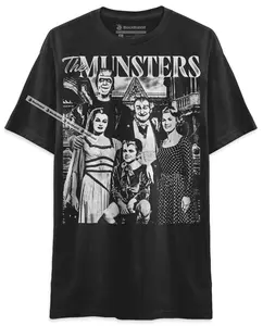 BLACK RABBIT The Munsters Family Portrait Unisex Classic T-Shirt