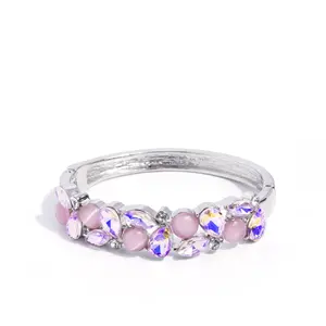 Exclusive  etiquette pink bracelet