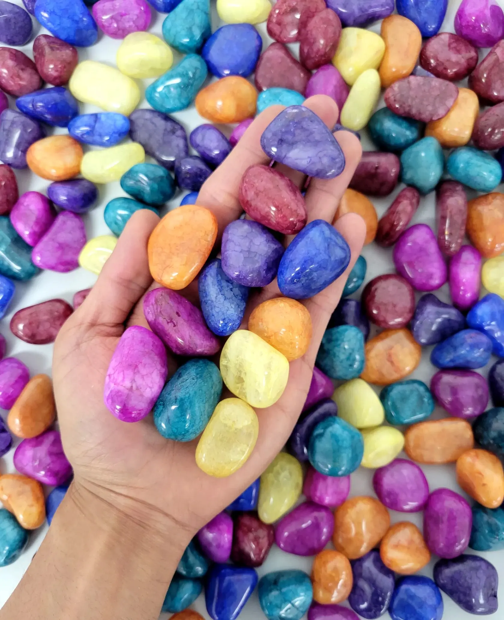 Tumbled Crackle Quartz Stones Colorful Gemstones Bulk for Décor Crafts & Healing
