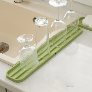 Narrow Slit Pot Lid Storage Mat, Non-Slip Drainage Pad for Kitchen Countertop, Stove, Spatula, Cutting Board, Multi-Functional Storage and Organizer Mat