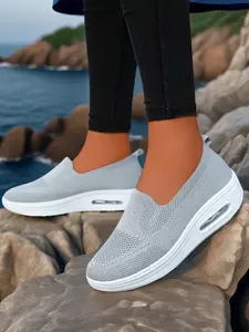 Women's Casual Slip-On Mesh Running Shoes, Comfortable Anti-Slip Hiking Walking Shoes, Breathable Training Shoes, All-Season Footwear, Breathable Running Sneakers, Running Sports Shoes, Runner Shoe