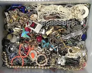 Huge Jewelry Lot 3 - 4 Pound Lbs Vintage Now Junk Craft Wear Pieces Parts Tangle