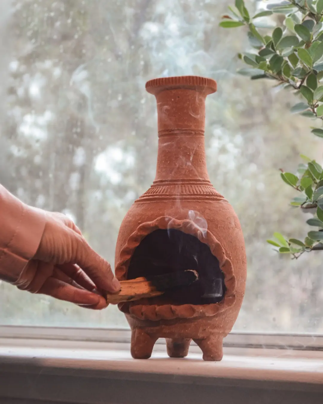 Mini Chimney for Incense Handamade Mexican Clay Chimenea Miniatura para Incienso for Aromatherapy Oil Candle Holder Room Decor