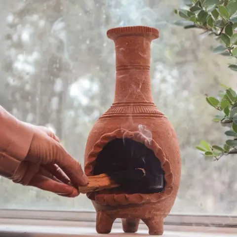 Mini Chimney for Incense Handamade Mexican Clay Chimenea Miniatura para Incienso for Aromatherapy Oil Candle Holder Room Decor