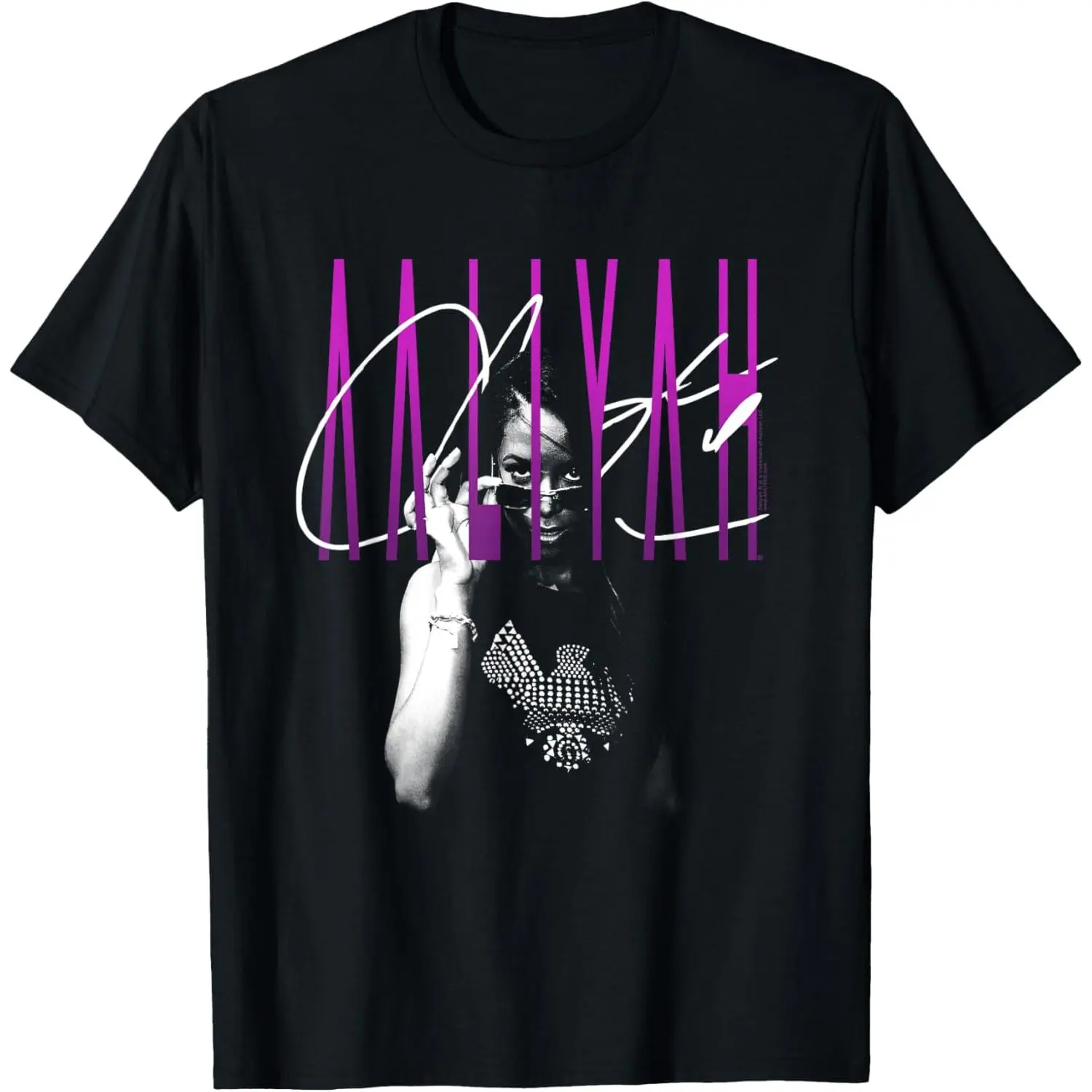 Women's T-Shirt with Aaliyah Autograph Graphic, Soft Cotton Fitted Cut Top, Short Sleeve Round Neck R&B Music Fan Streetwear, Shortsleeve, Tee, Tshirt, Lady, Birthday, Thermal, Print, Comfortable, Breathable, Casual, Fabric, Lightweight