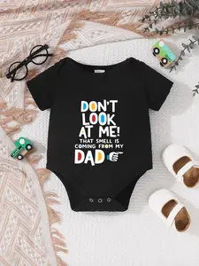 Newborn Summer Short Sleeve Triangle Onesie, Unisex Baby Romper with Funny Letter Print, Cute All-In-One for Boys and Girls