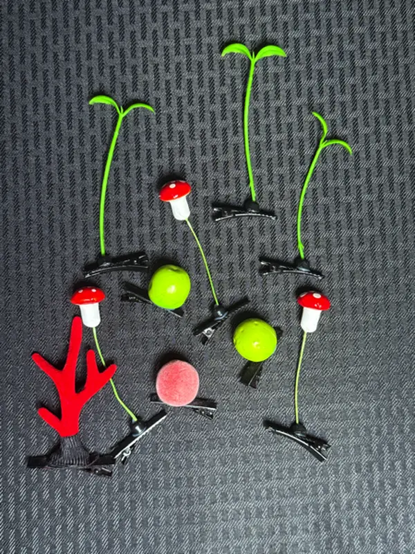 (10pk) random sprout clips - rave/festival