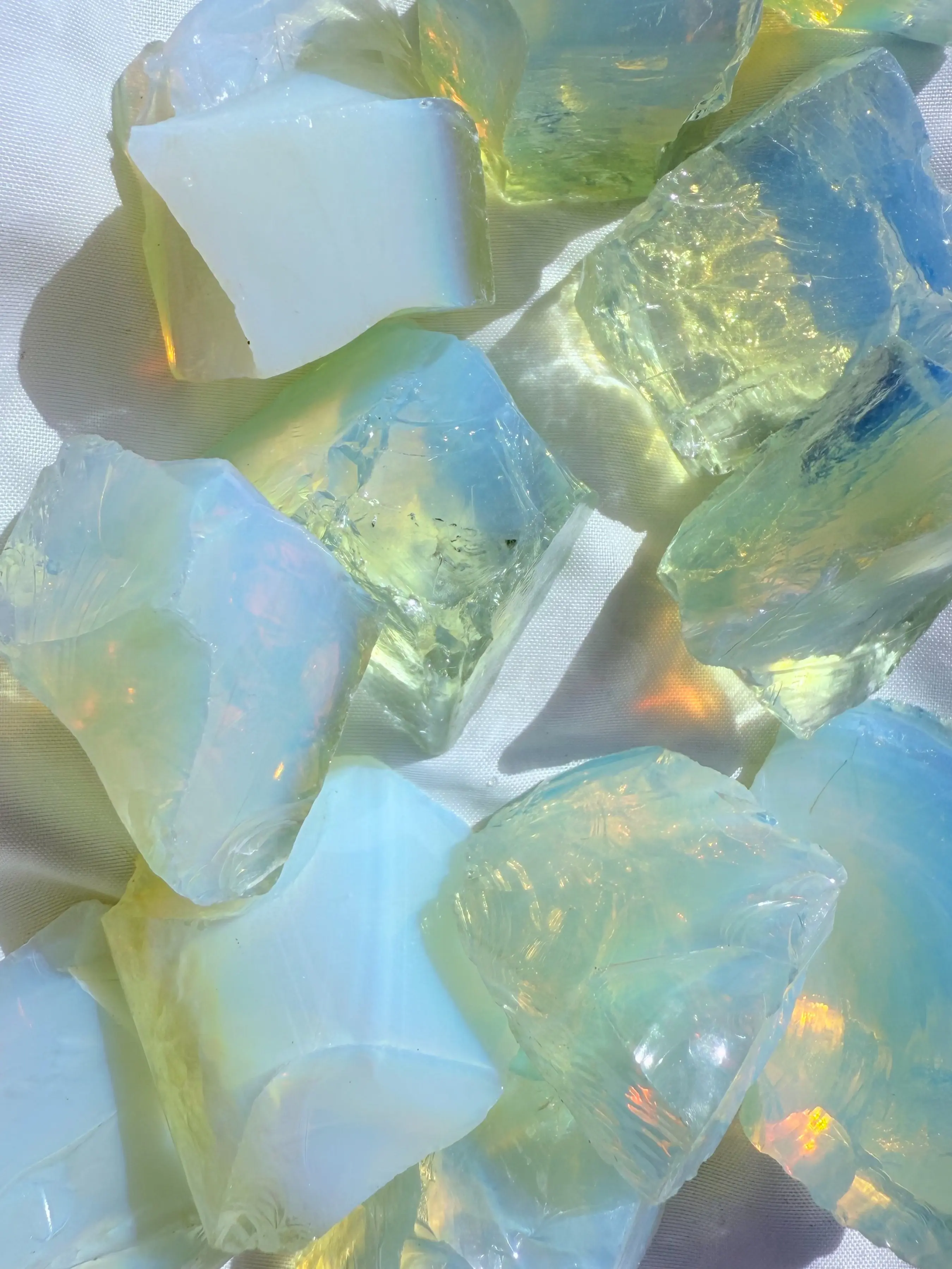 Irregular Shape Crystal Stone, Crystal Decorative Stones, Opalite Raw Gemstone, Home Garden Decor, Space Decoration, DIY Jewelry Making, Holiday Gift, Unique Crystals