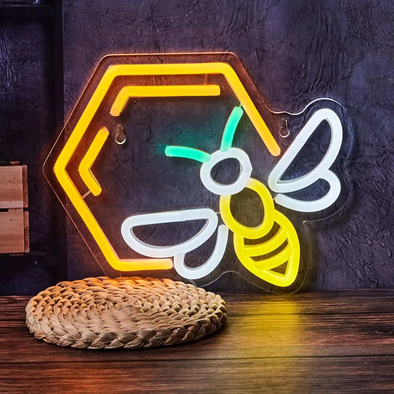 Creative Bee Design Neon Sign, 1 Count USB Powered LED Neon Light, Decorative Neon Sign For Home Party Decoration, Neon Accent Lights