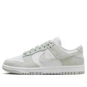 (WMNS) Nike Dunk Low 'Light Silver Corduroy' FN7658-100