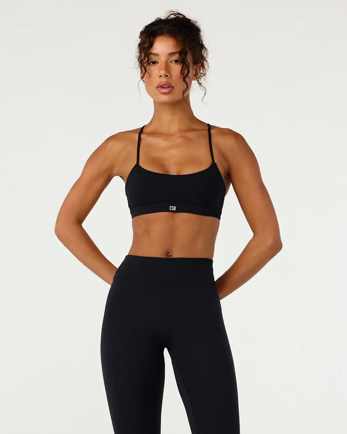 Form Gia Crop | Black