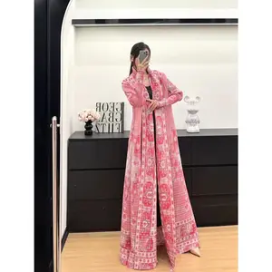 [Vintage Cape] Elegant Plus Size Vintage Floral Print Cape |   Long Sleeve, Pleated Design, High Stretch Fabric, Perfect for Spring/Fall and Middle Eastern Festivals