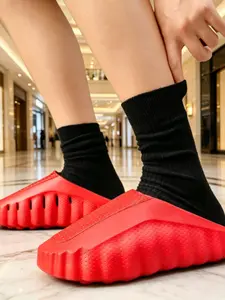 New Couple's Massage Slippers, Eva Outdoor & Home Wear, Solid Pattern, Less Than Ankle Height, All Seasons Comfortable Footwear