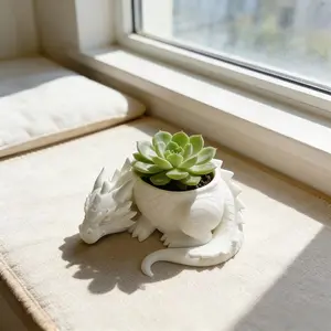 Dragon Desktop Planter, Cute Dragon Figurine Office Decor, Multi-Functional Desktop Storage Box, Thickened Durable Material, Home Bedroom Ornament, Creative Plant Pot for Indoor Gardening