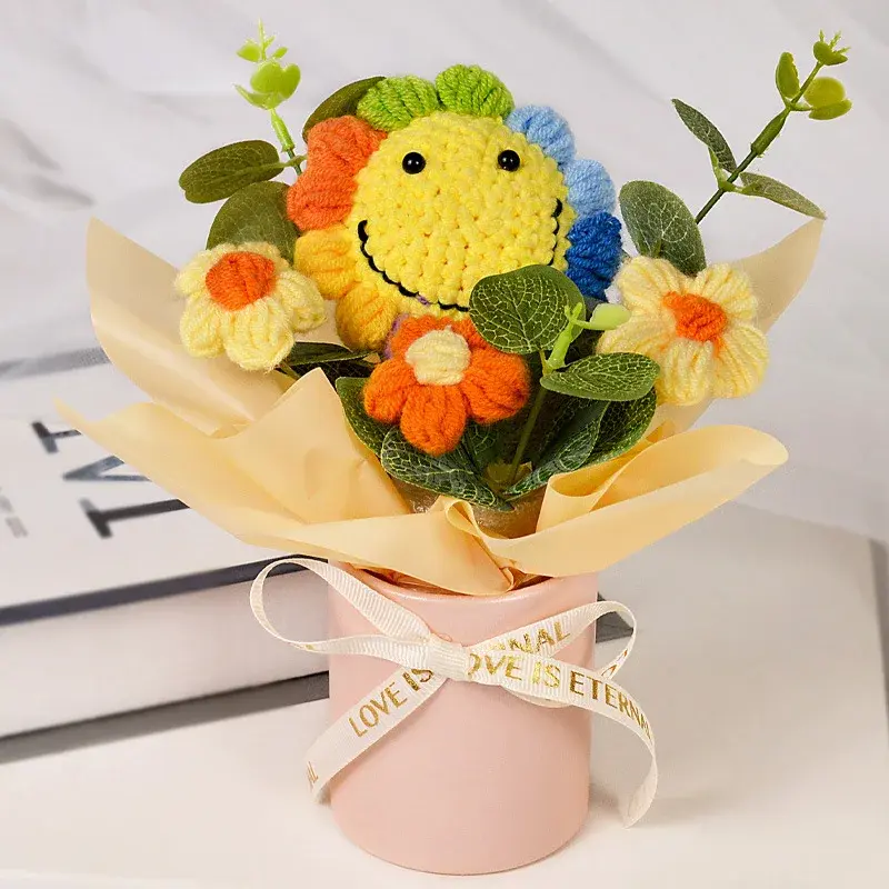 Handmade Smiling Sunflower Crochet Flower Doll Classic Toys Wholesale Exquisite Crochet Flower Sunflower Knitted Toys