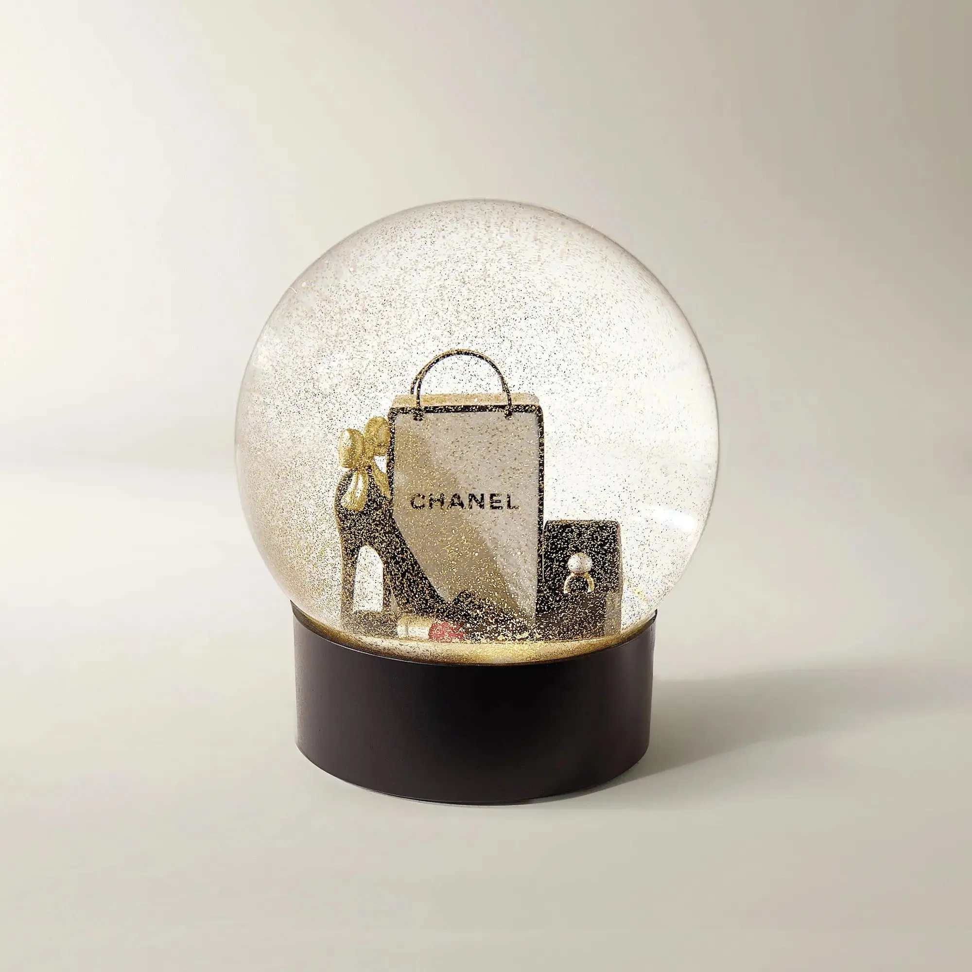 Shopping Snow Globe