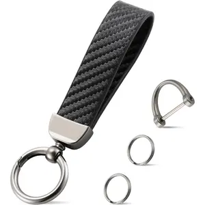 Leather Keychain, Carbon Fiber Car Key Chain with Anti-Lost D-Ring and 2 Key Ring, Keychain Wristlet, Car Accessories, Universal Keychain for Men and Women (Black)