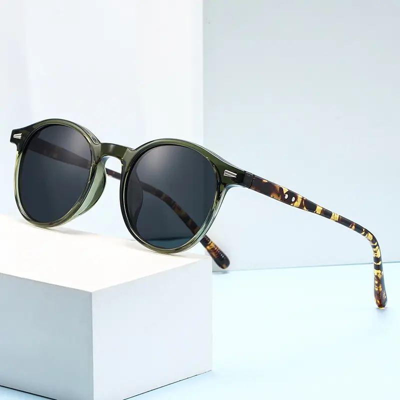 Fashion Transparent Round Frame Sunglasses for Women Casual Driving Outdoor Eyewear Men Plastic Ultralight UV400 Eyeglasses