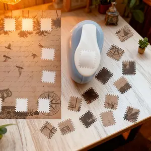 Paper Punch and Embossing Tool, Manual Floral Design Paper Smooth Hole Puncher, Durable Plastic for Scrapbooking, Diaries, Card Making, Photos