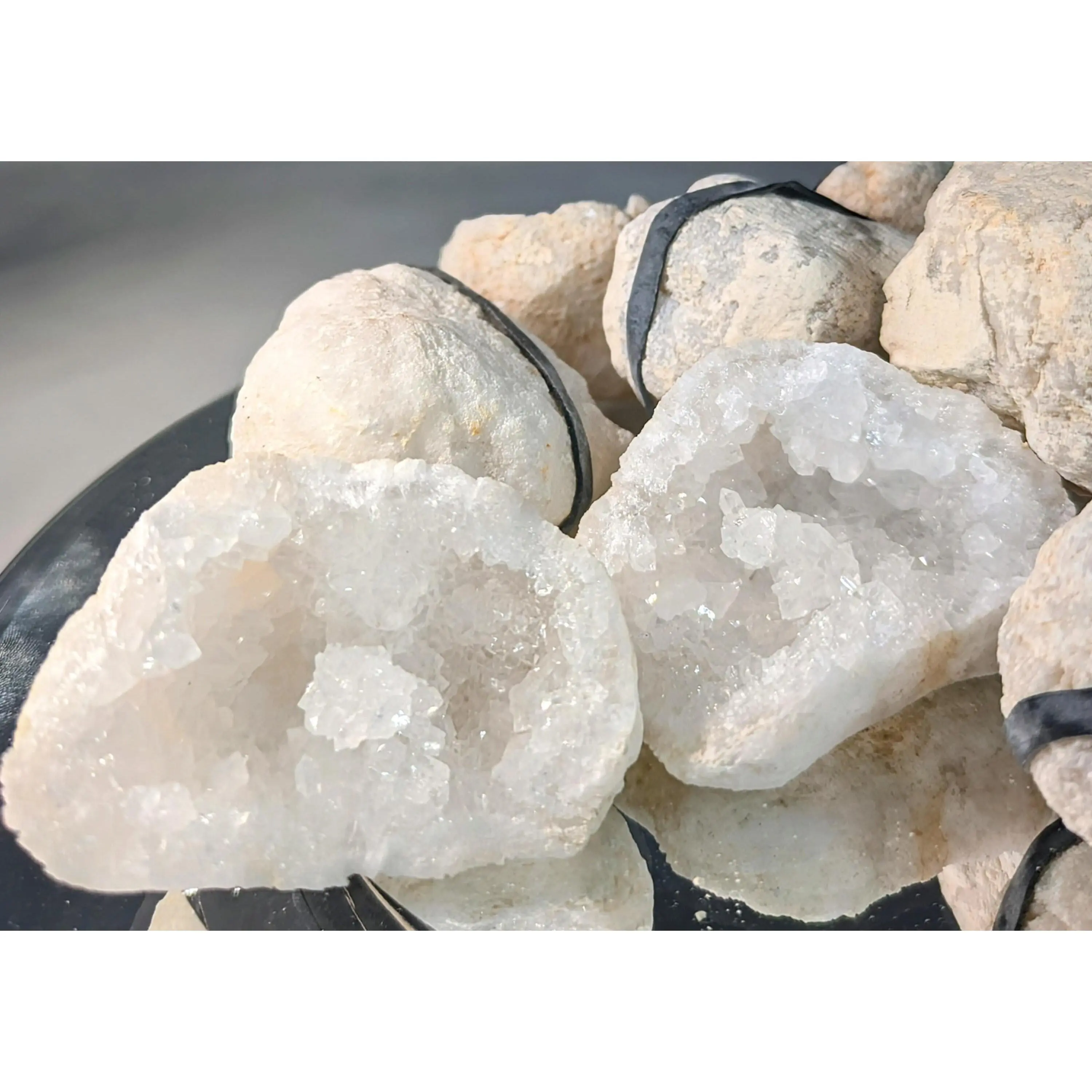 SM Hallow, Cut, Clear Quartz Crystal & Agate Geode Halves (Pairs) – Mexican Coconut Geode